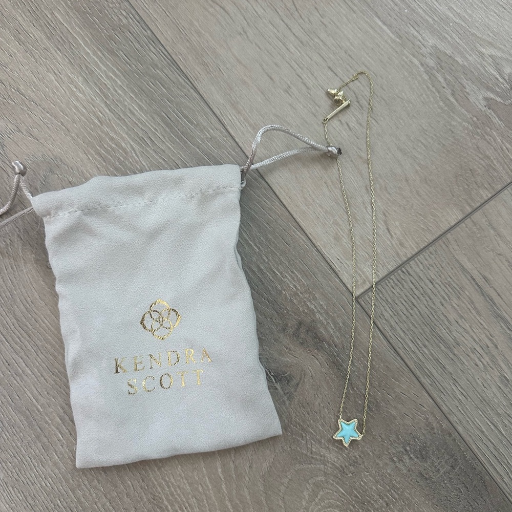 Kendra Scott Star Necklace!!! NEW!